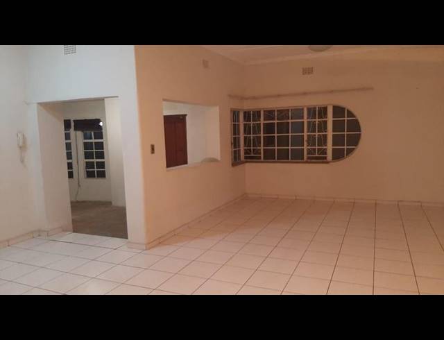 4 BEDROOM PROPERTY TO RENT IN KENSINGTON